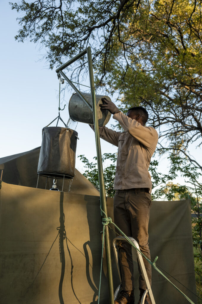 6 Days / 5 Nights Botswana Luxury Mobile Safari 3 Shower Water