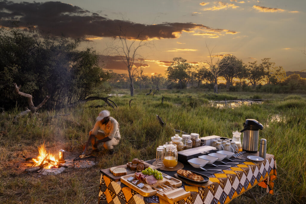 6 Days / 5 Nights Botswana Luxury Mobile Safari 2 Sunrise
